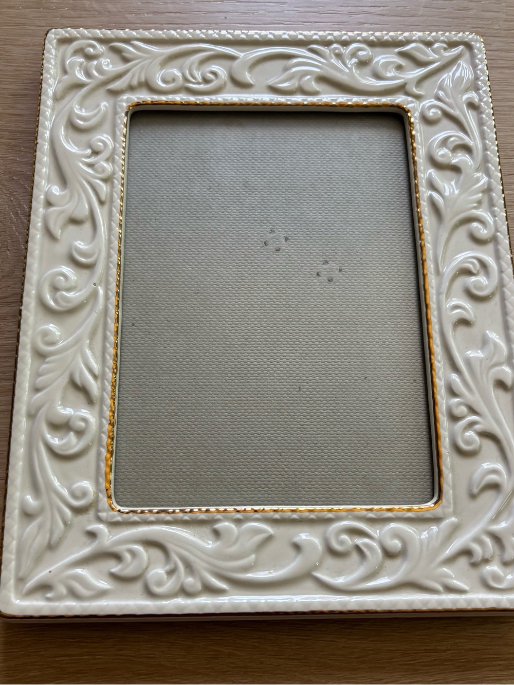 Ornate Cream Ceramic Picture Frame with Gold Accent
